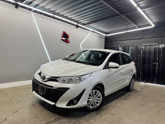 TOYOTA YARIS 1.3 16V FLEX XL MULTIDRIVE TOYOTA YARIS 1.3 16V FLEX XL MULTIDRIVE
